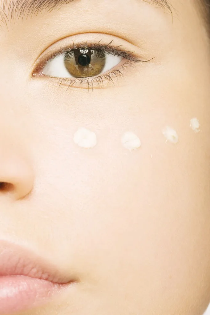 concealer-on-face