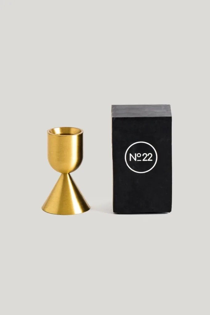 no-22-gold-candlestick-holder-small