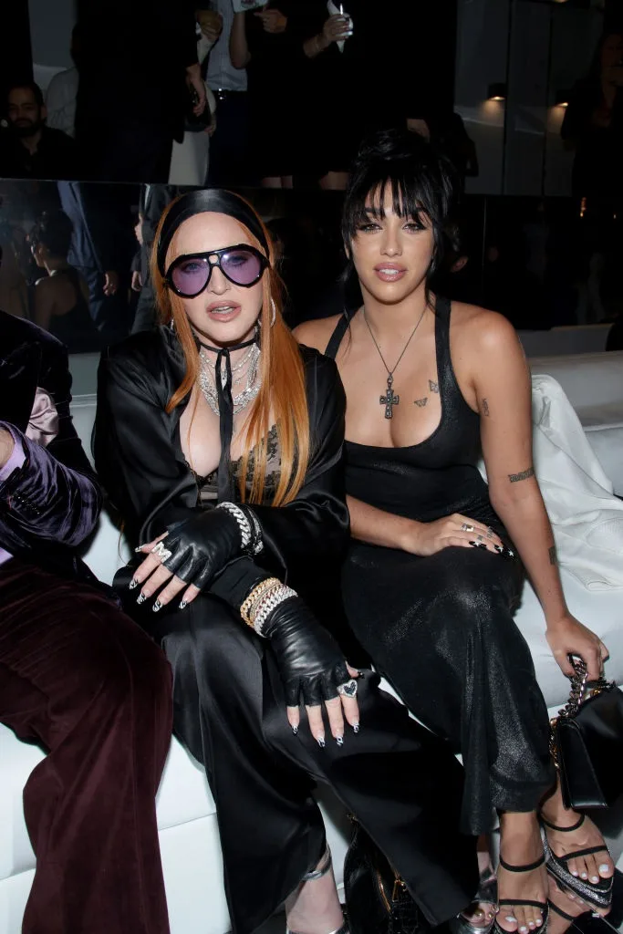 madonna-children-lourdes