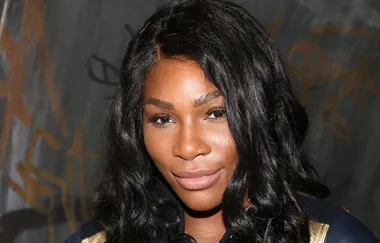 Pregnant Serena Williams Cheers Sister Venus to Victory at French Open