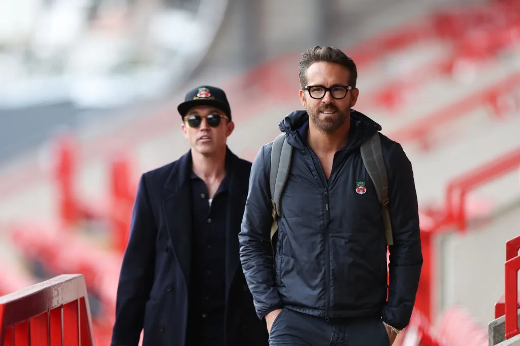 welcome to wrexham rob mcelhenney ryan reynolds