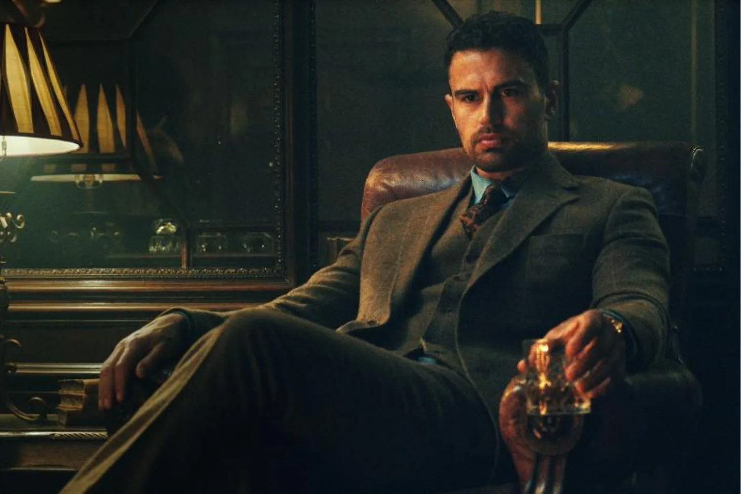 theo james the gentlemen