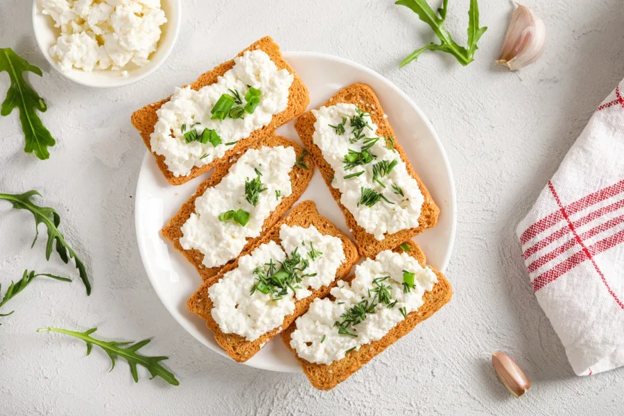 Cottage cheese on crackers