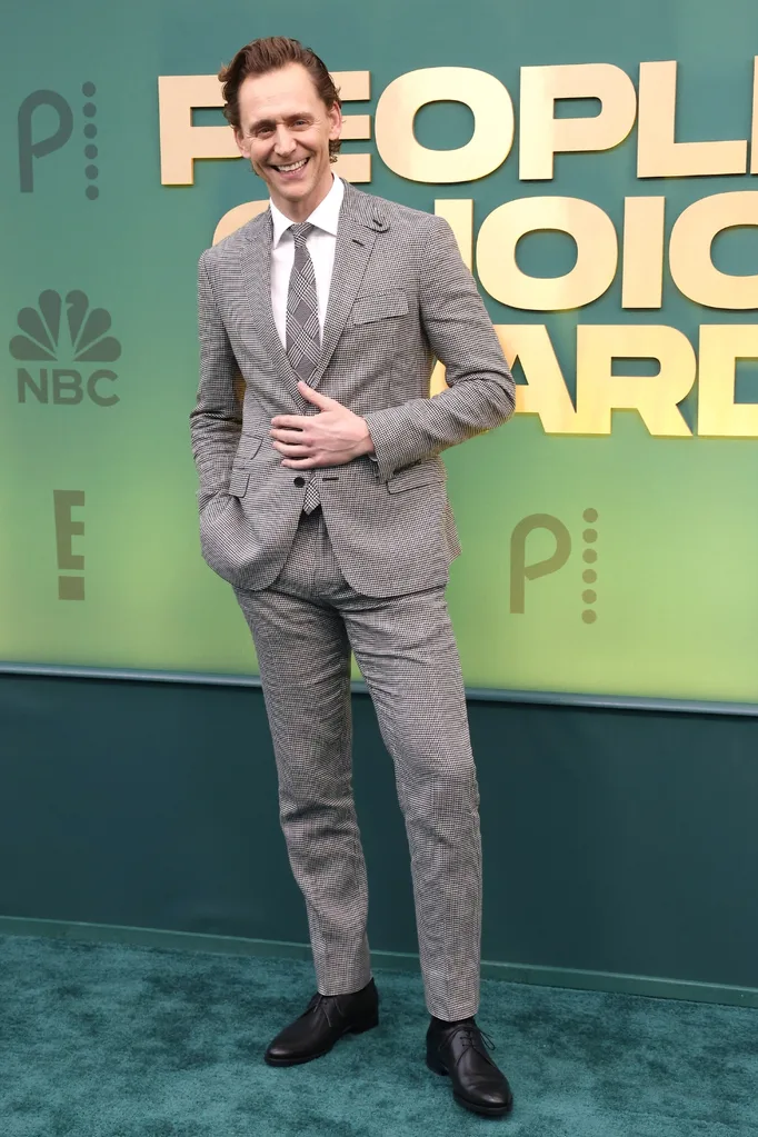 tom-hiddleston-peoples-choice-awards-2024