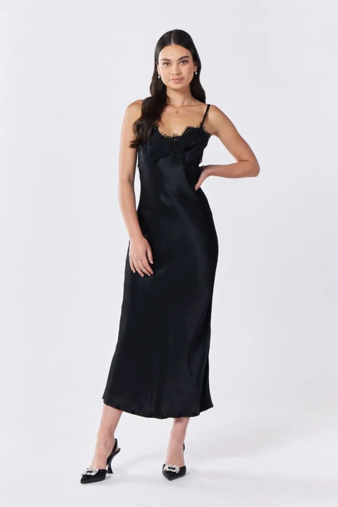 ids-in-other-worlds-black-bridesmaid-dress
