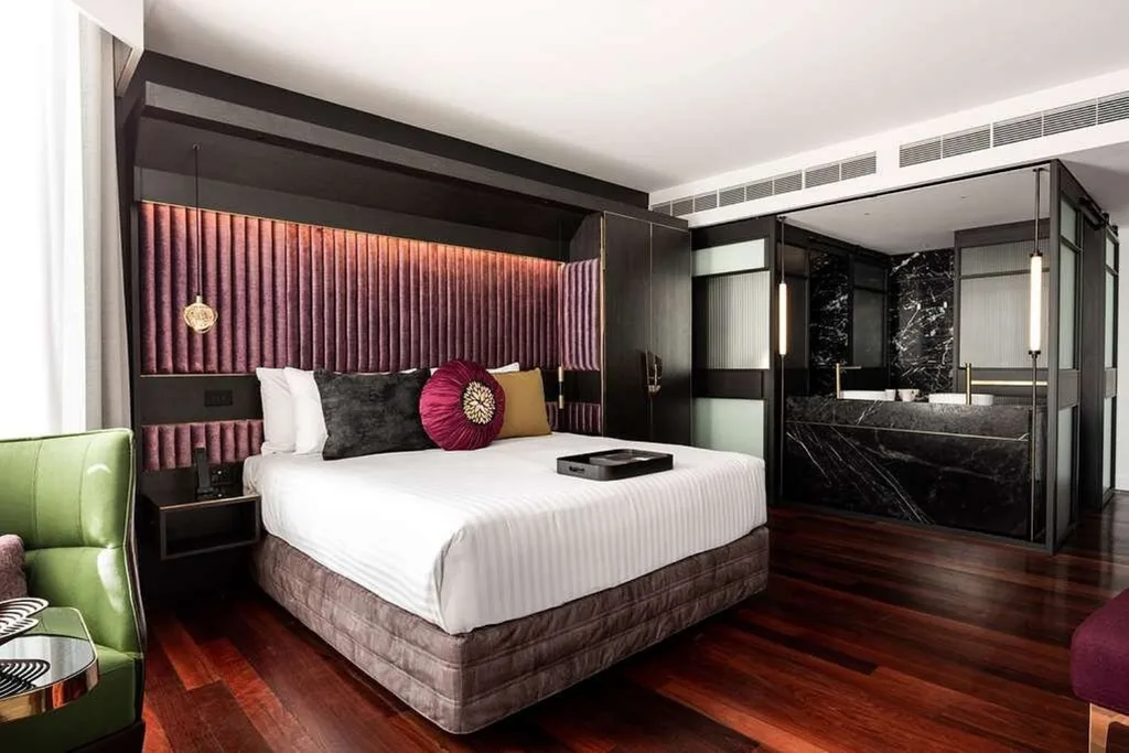 qt-perth-hotel-room
