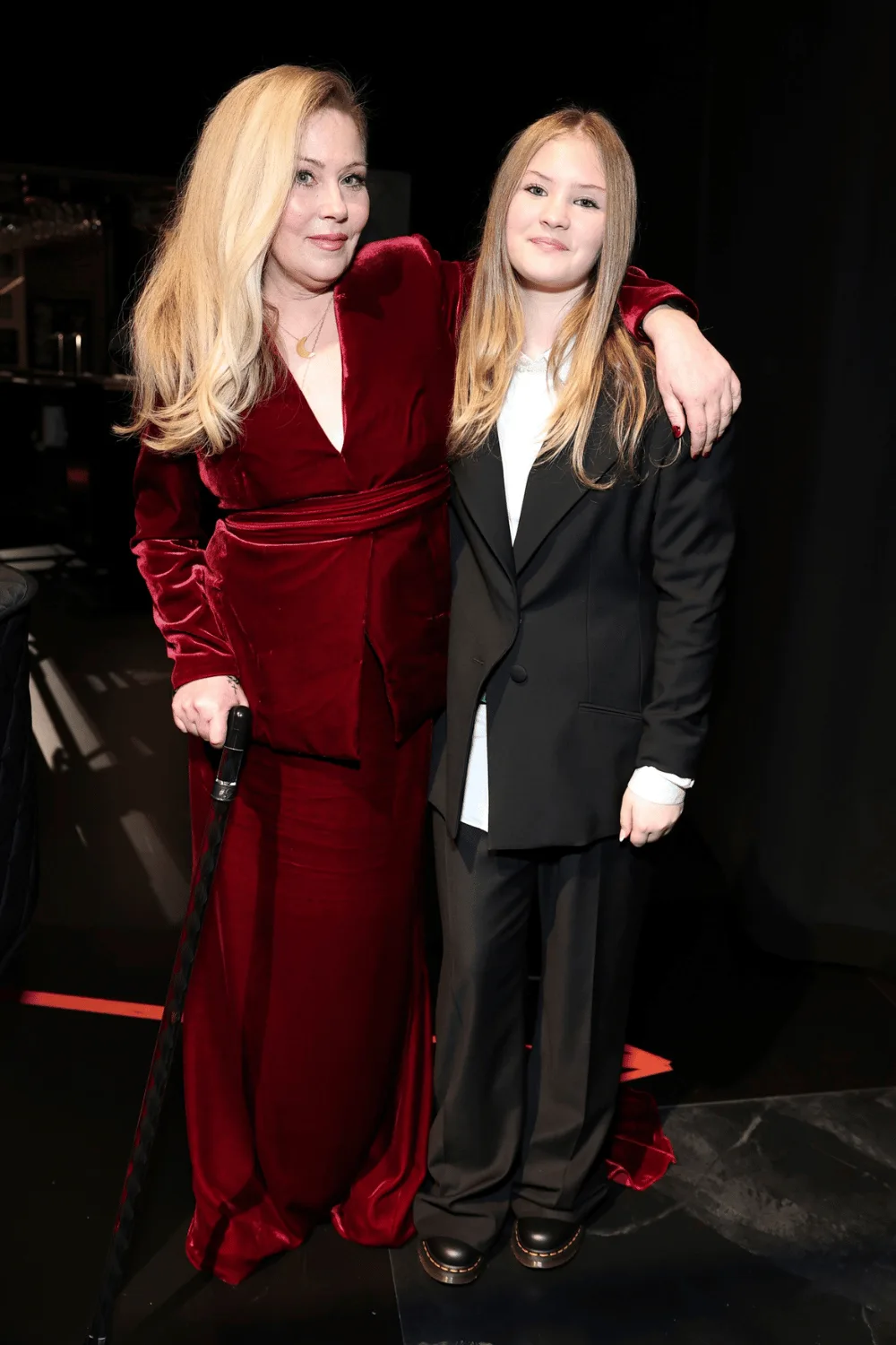Christina-Applegate-with-daughter