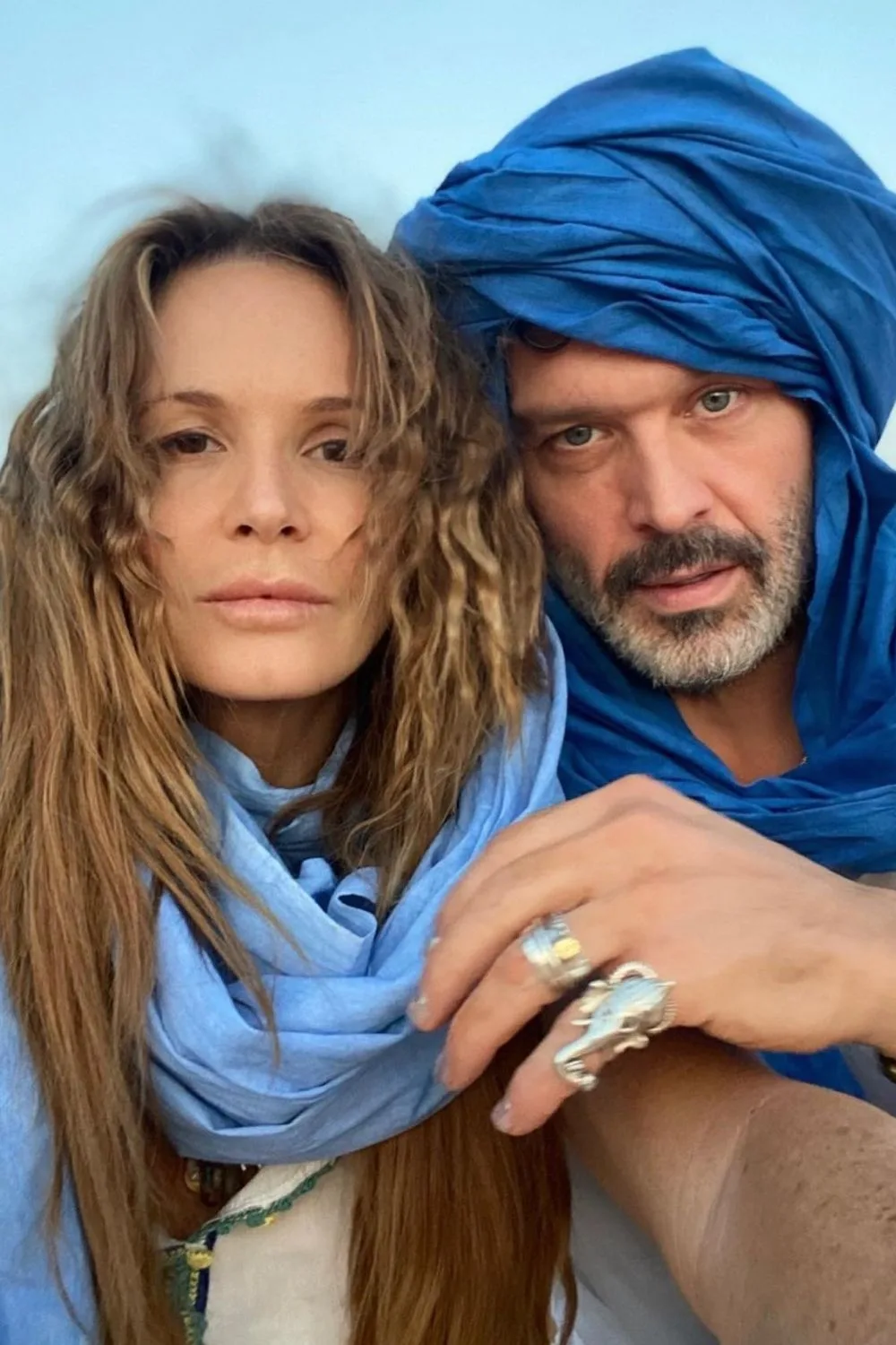 Elle with Doyle Bramhall II.