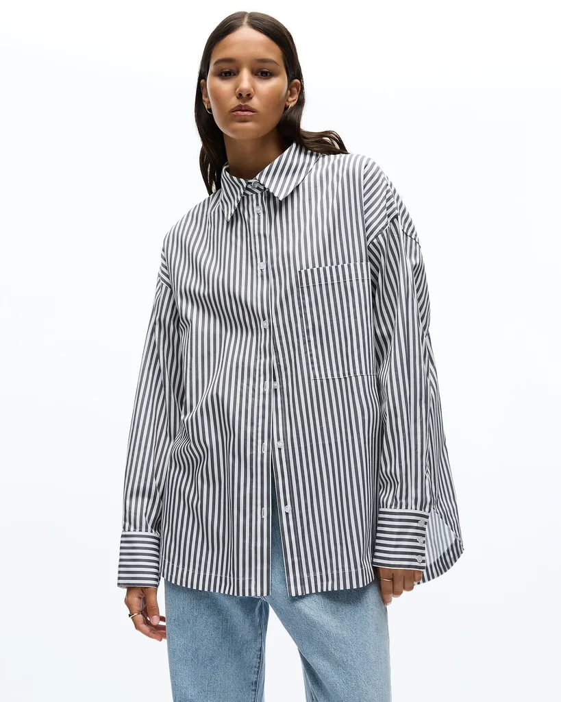 model-stripe-shirt
