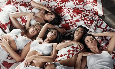 Someone Edited The Kar-Jenner Calvin Klein Shoot To Show What Pregnant Kylie Would Actually Look Like RN