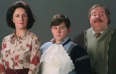 This Genius Harry Potter Theory Connects The Deathly Hallows To The Dursleys