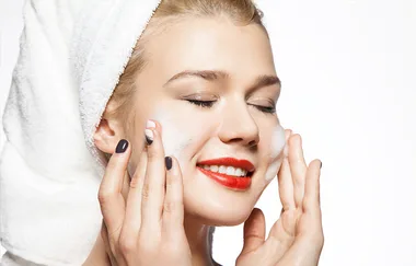 Here Are The Top 6 Foundations For Acne Prone Skin