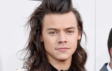 Twitter Can’t Cope With This Female Harry Styles Lookalike