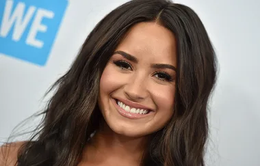 Demi Lovato just cut all her hair off and we’re obsessed