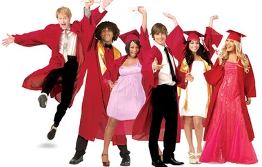 Check Out Zac Efron & Vanessa Hudgens’ Awks Flirt Fest In The ‘High School Musical’ Audition