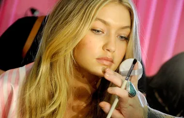 YOU BEAUTY: *These* Are The 12 Most Popular Beauty Products Of 2017