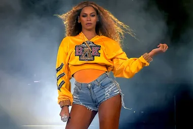 Beyonce suffers wardrobe malfunction during historic Coachella performance
