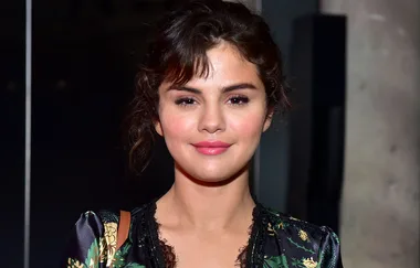 Selena Gomez is officially spotted with a new guy after dumping Justin Bieber