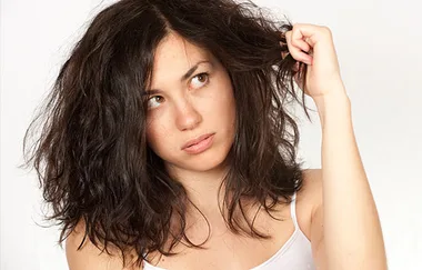 Bad News For Everyone Who Goes To Bed With Wet Hair