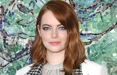 Emma Stone was just spotted on a dinner date with this famous actor