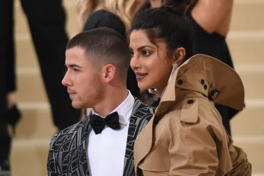 FINALLY, a close up look at Priyanka Chopra’s engagement ring