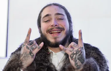 Post Malone just got two MASSIVE tattoos under his eyes