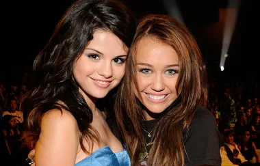 Miley Cyrus slams the SH*T out of Dolce & Gabbana for calling Selena Gomez “ugly”