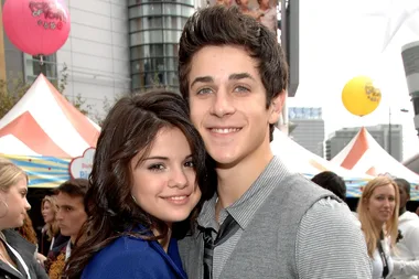 Selena Gomez goes to Italy with her on-screen brother David Henrie