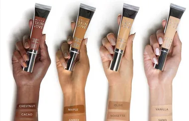 Becca Cosmetics SLAMMED for using blackface in their advertising