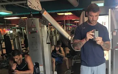 Pump Rules star Jax Taylor just roasted the f*ck out of Younes Bendjima