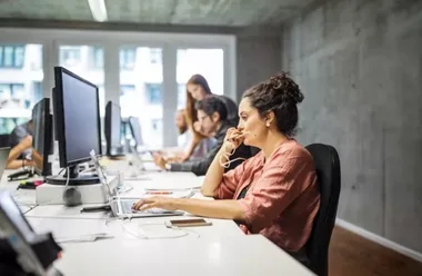 Sitting for long periods can reduce blood flow to brain, study says