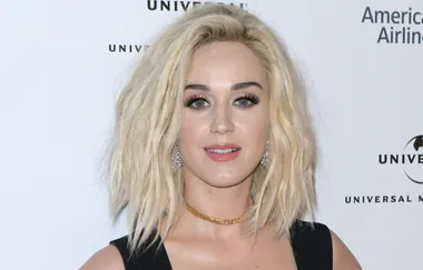 How to nail Katy Perry’s minimal makeup look in 6 steps