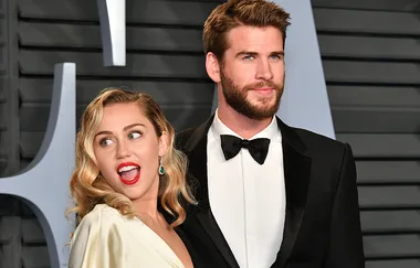 Well it looks like Miley Cyrus and Liam Hemsworth are expecting a baby!!