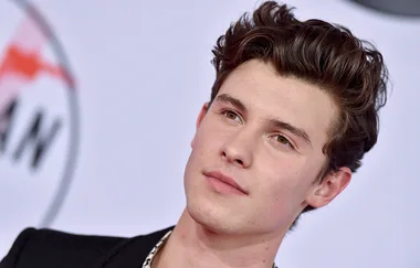 Shawn Mendes’ fans are super pissed off after seeing this airport video