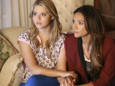 Everything we know about Pretty Little Liars spin-off ‘The Perfectionists’