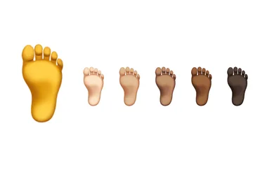 People have FEELINGS about the new feet emojis in the iOS 12.1 update