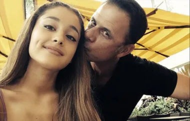 Ariana Grande reunited with her estranged father on Christmas and we’re shook