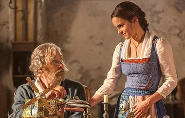 Beauty And The Beast Plot Twist! Emma Watson’s Belle Will Be The Inventor, Not Her Father