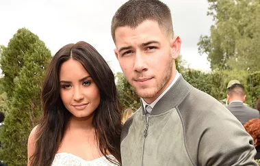 Demi Lovato officially removes Nick Jonas as one of her friends