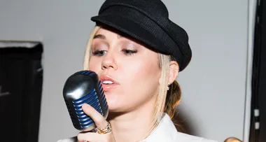 Miley Cyrus is officially returning to pop music again