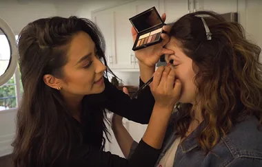 ‘Pretty Little Liars’ Star Shay Mitchell Is Actually A Really Talented Makeup Artist