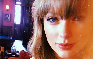 Taylor Swift has just been named the most influential person on Twitter in 2018