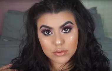 The Internet Is Having A Breakdown Over This Beauty Blogger’s Lashes