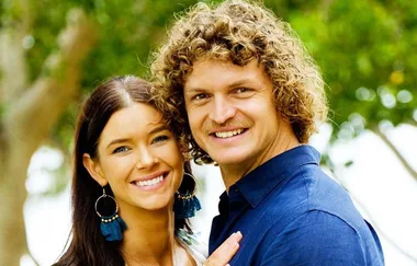 The Bachelor’s Brittany Hockley explains those heated photos with Nick Cummins