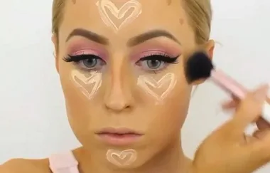 Valentines Day Contouring Is The Latest Random Makeup Trend