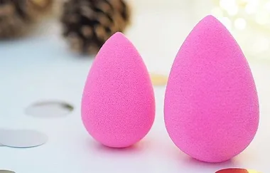 People Are Sending Guys Photos Of Their Beauty Blender To See What They Think It Is