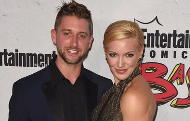 ‘Gossip Girl’ star Katie Cassidy has gotten married!