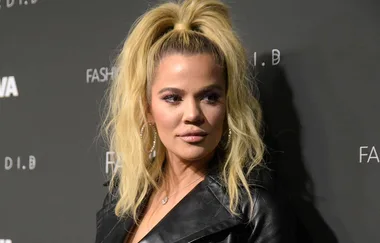 Khloe Kardashian has millennial pink hair now