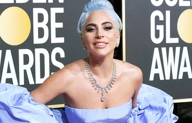 Lady Gaga’s turns heads on the 2019 Golden Globes red carpet