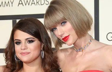 ALERT: Taylor Swift and Selena are hanging out with THE most controversial ex-girlfriend